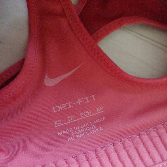 NIKE NEW Dri-FIT Shape Front Zip Sports Bra - Picture 8 of 11